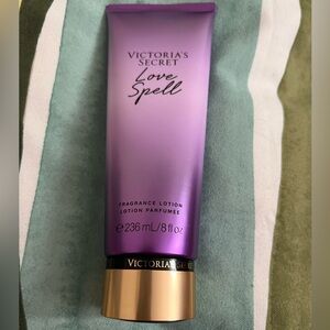 NWOT!!! Victoria's Secret Love Spell Fragrance Lotion